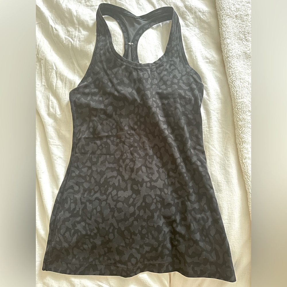 Lululemon Nulu Yoga Tank